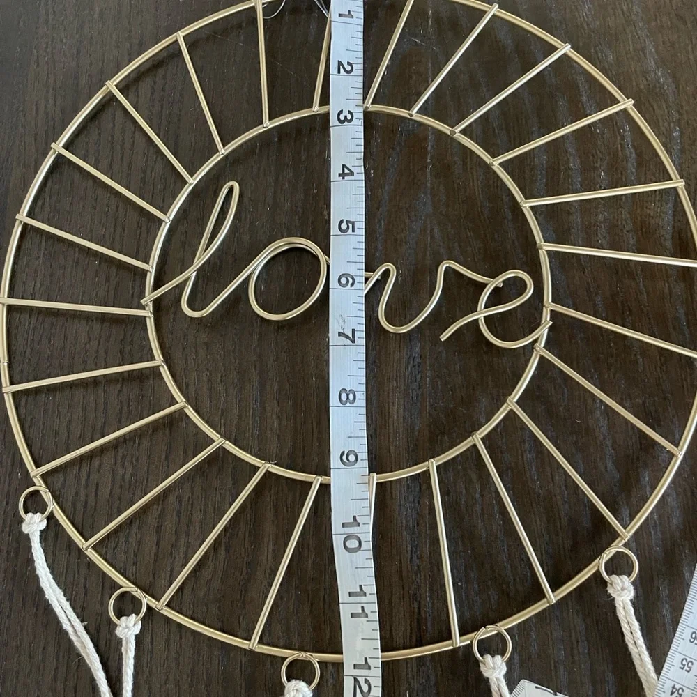 N/A love center